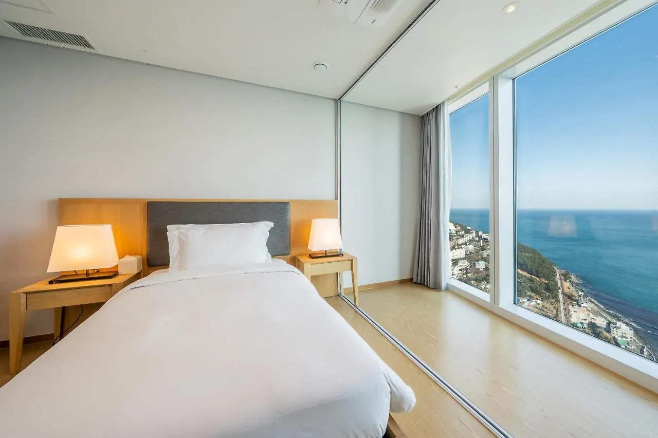 Lct Residence Y Collection Busan 0*,