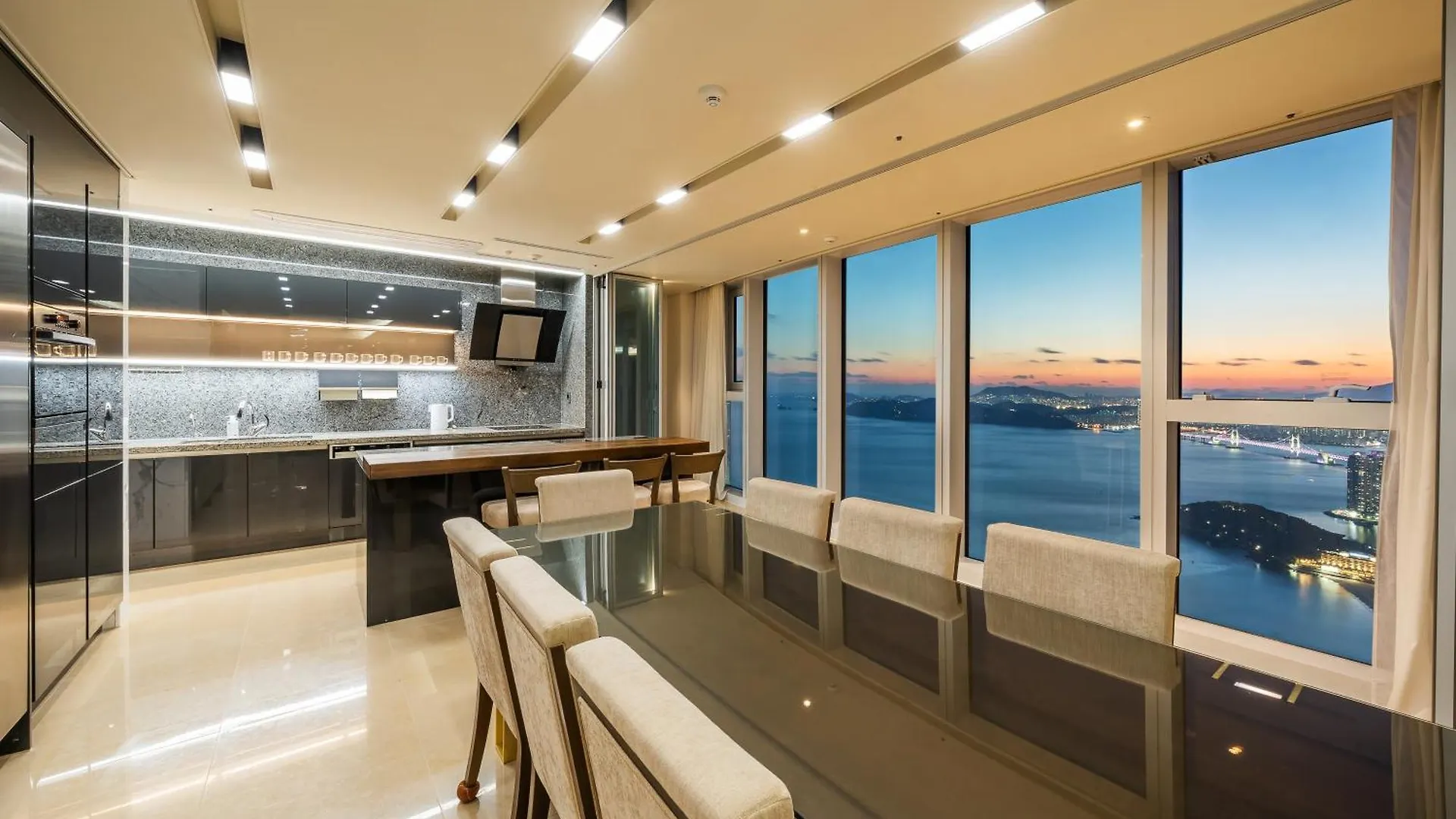 Lct Residence Y Collection Busan 0*,  South Korea