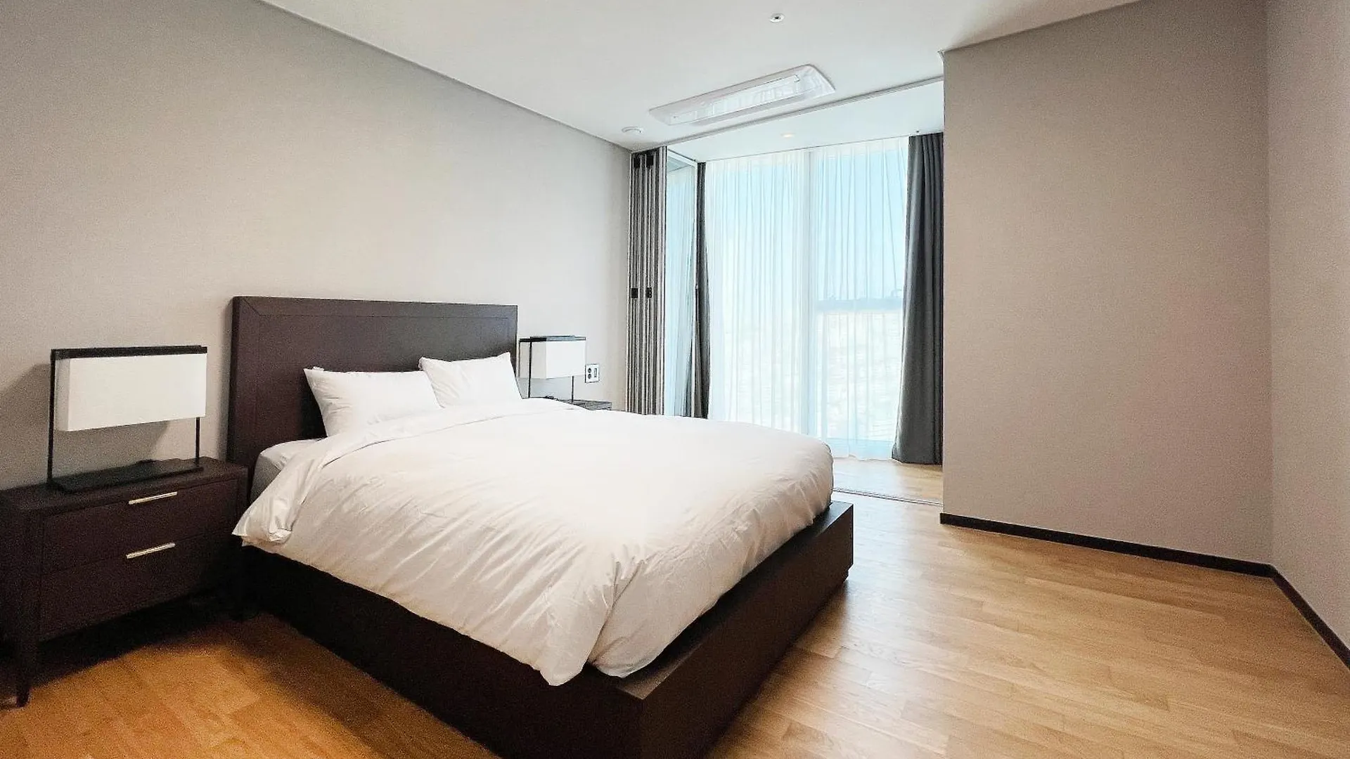 Lct Residence Y Collection Busan Hotel
