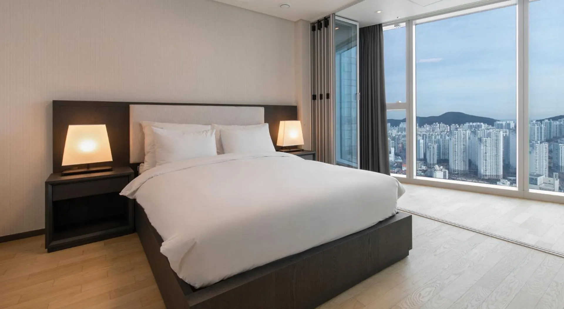 Lct Residence Y Collection Busan 0*,  South Korea