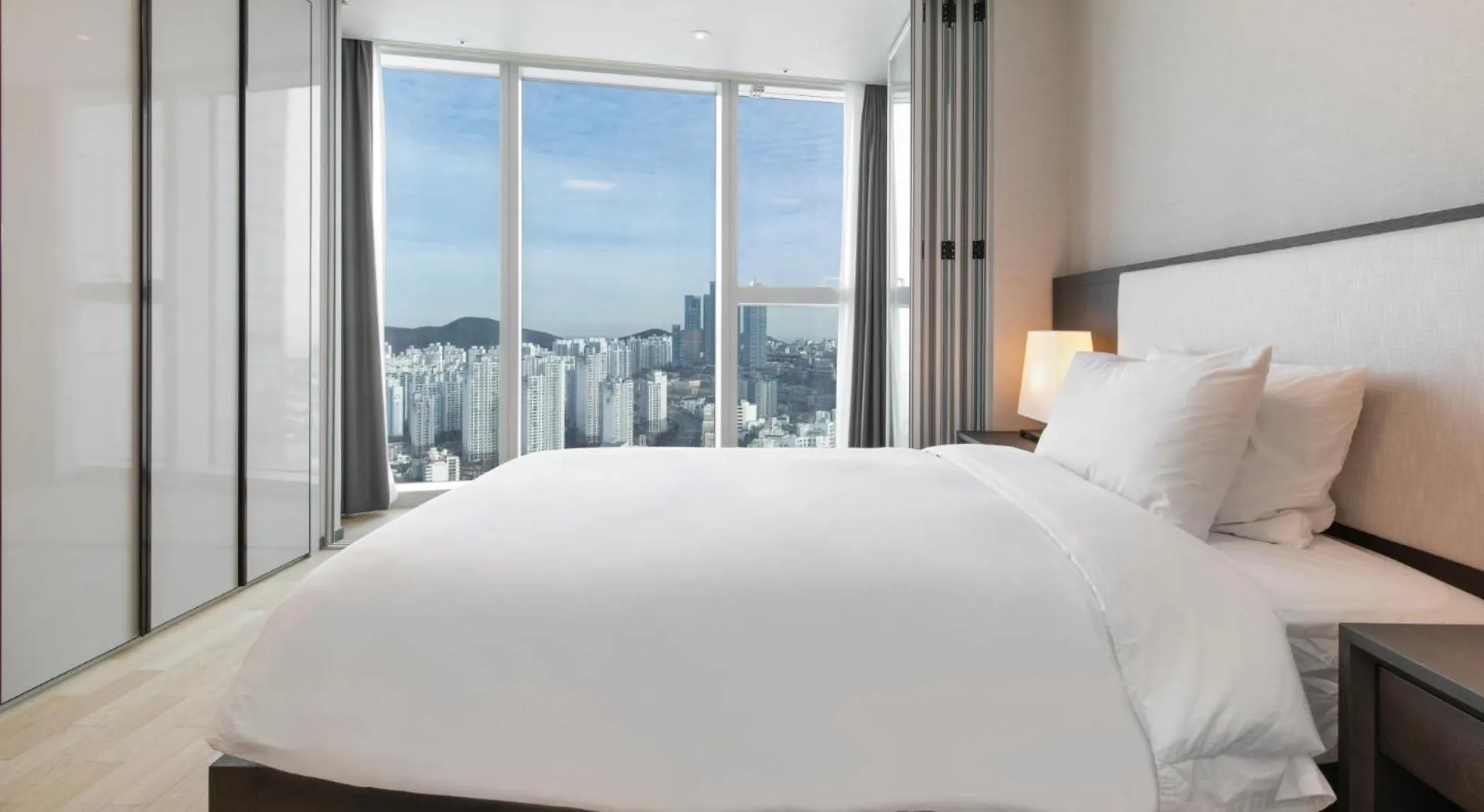 Lct Residence Y Collection Busan 0*,