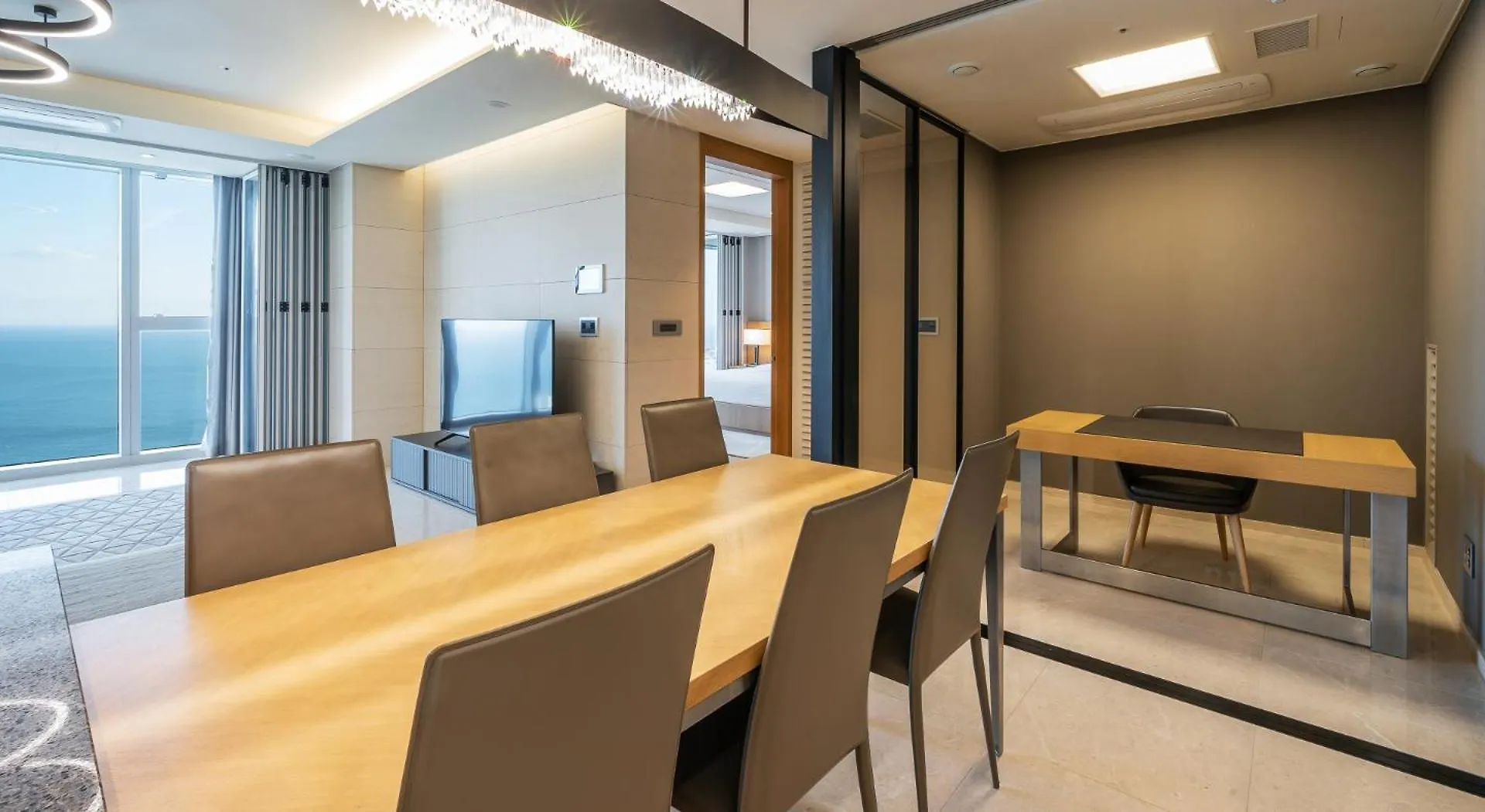 Lct Residence Y Collection Busan Hotel