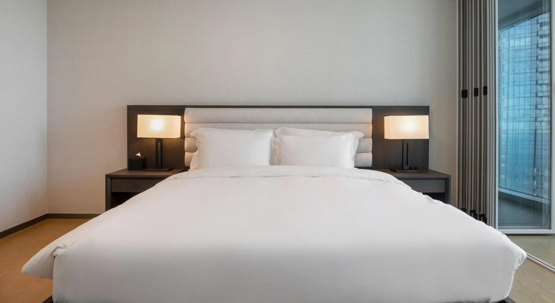 Lct Residence Y Collection Busan Hotel