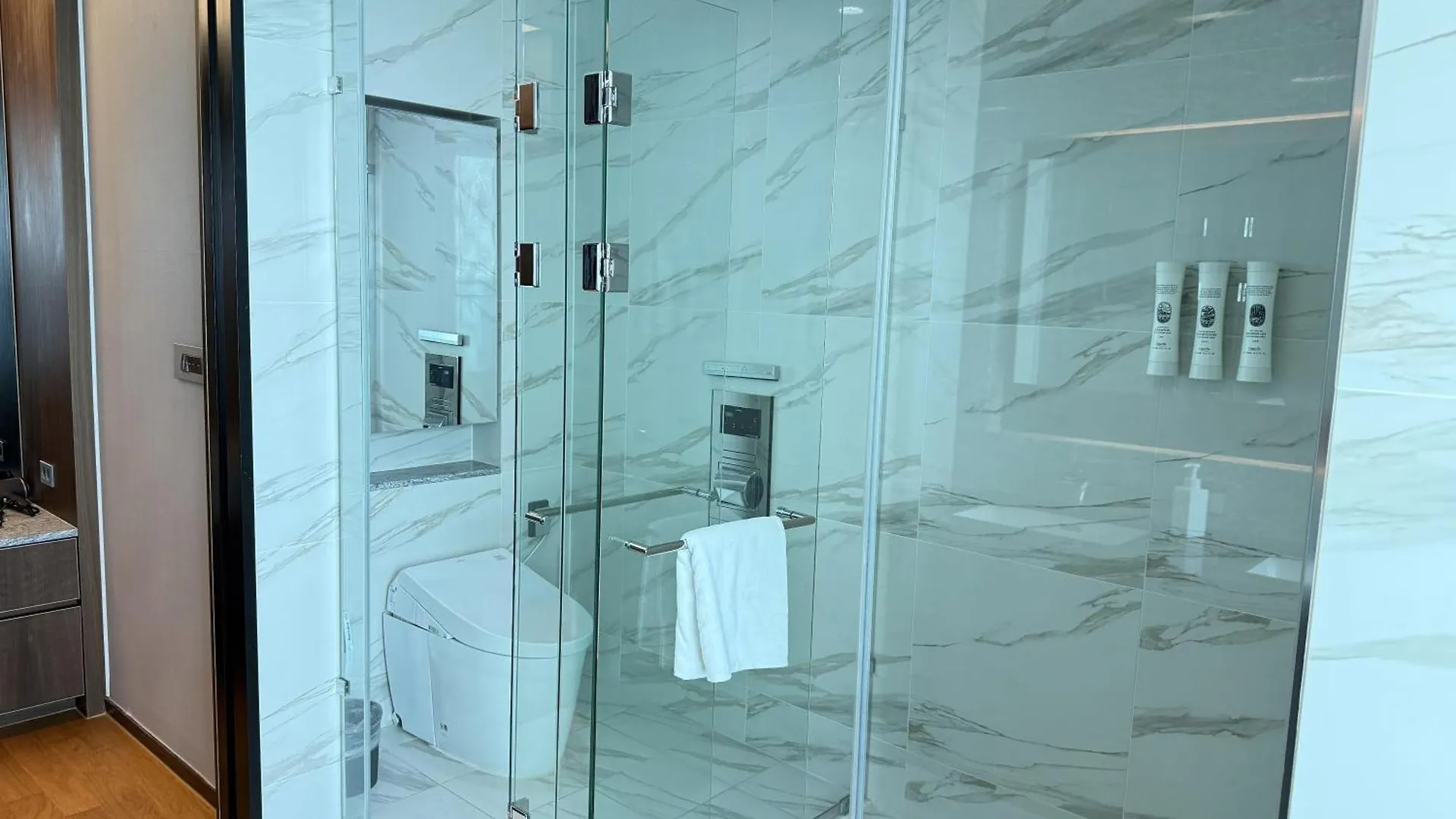 Hotel Lct Residence Y Collection Busan