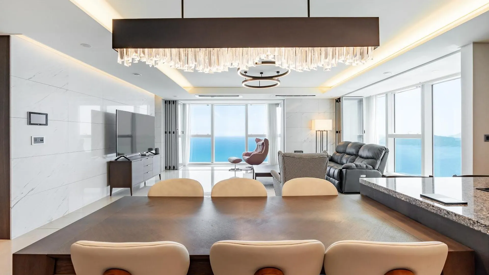 Lct Residence Y Collection Busan