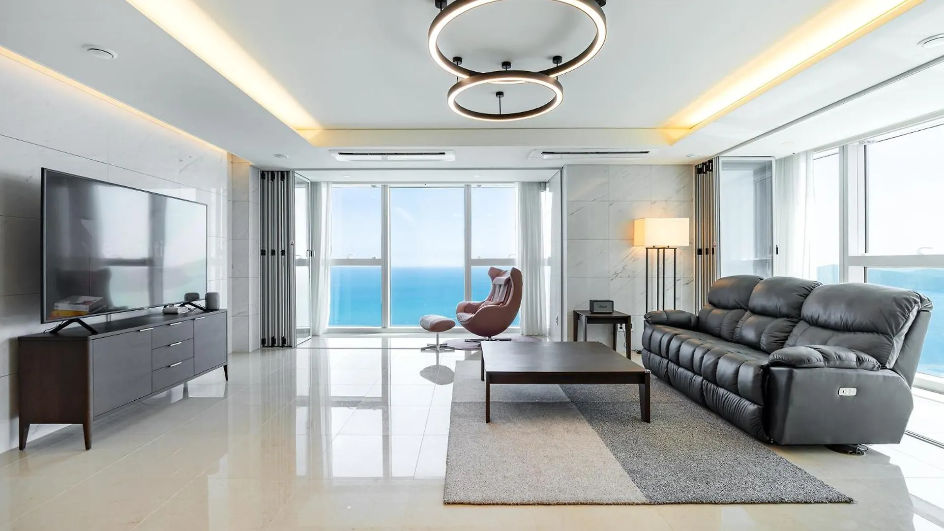 Lct Residence Y Collection Busan 0*,