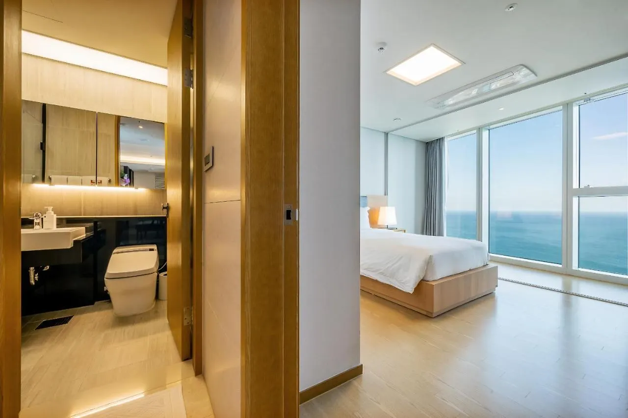 Hotel Lct Residence Y Collection Busan