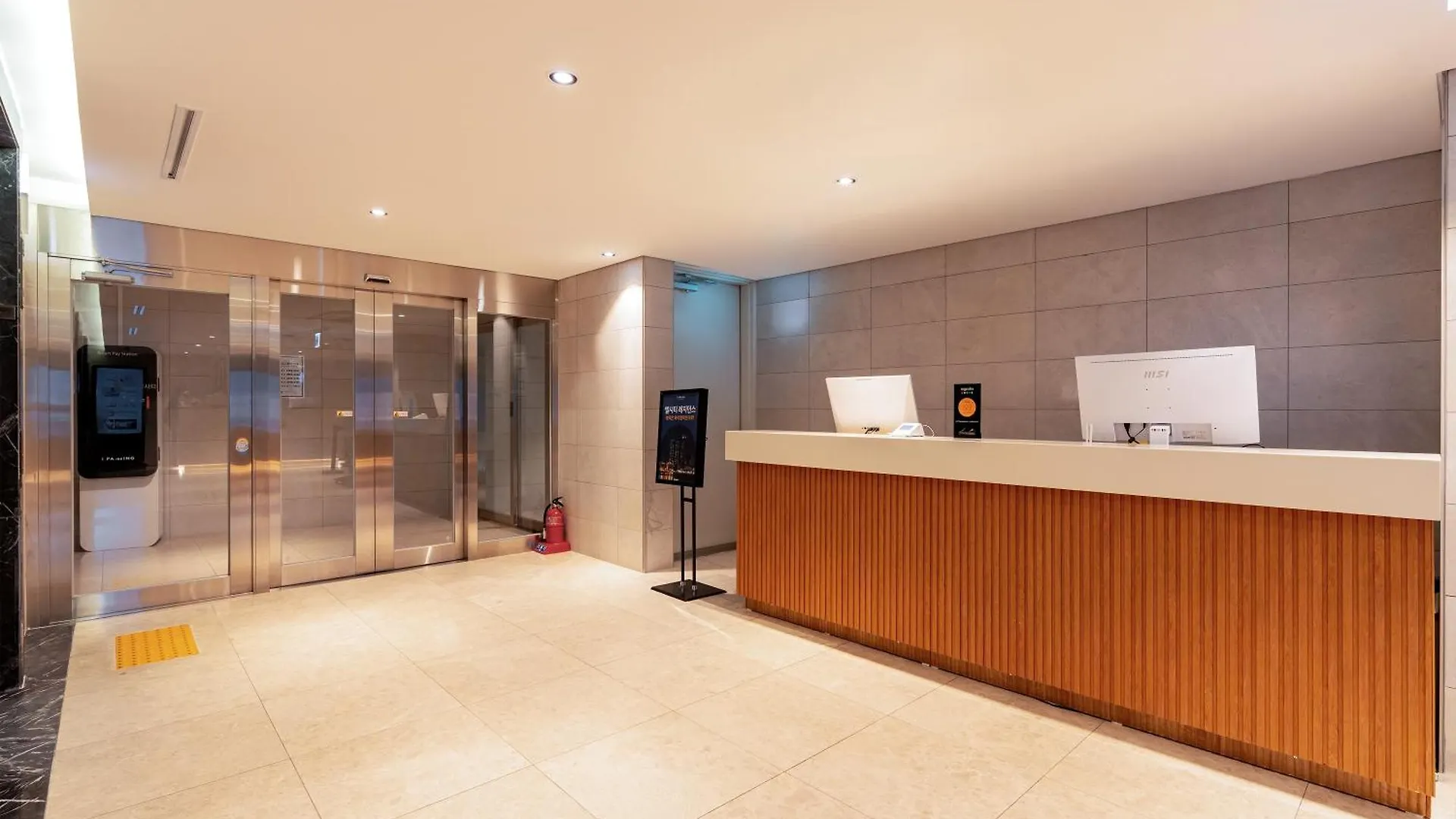 Lct Residence Y Collection Busan 0*,  South Korea